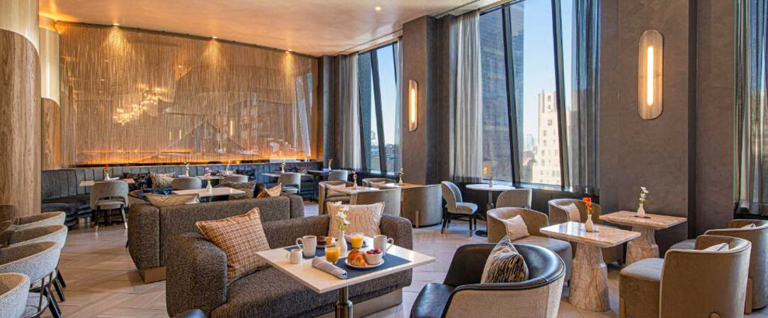 Hilton New York Times Square ★★★★ - Adresse design aux vues impressionnantes sur Broadway et Times Square : à vous New York. - New York, États-Unis