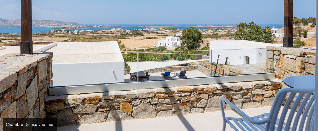 Kouros Blanc Paros ★★★★★ - Cyclade : nouvel établissement très chic et balcon sur l’azur de l’Égée. - Paros, Grèce