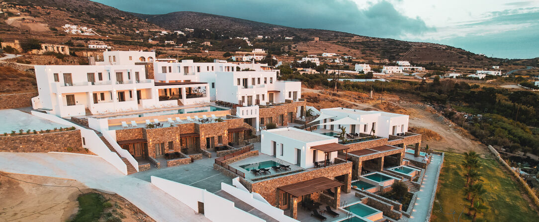 Kouros Blanc Paros ★★★★★ - Cyclade : nouvel établissement très chic et balcon sur l’azur de l’Égée. - Paros, Grèce