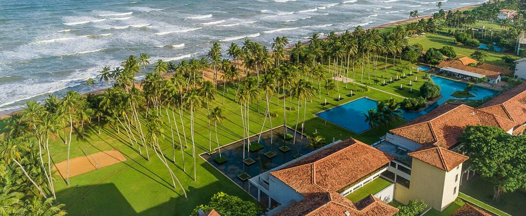 The Blue Water Hotel and Spa ★★★★ - Five-star luxury with an ocean view. - Kalutara, Sri Lanka