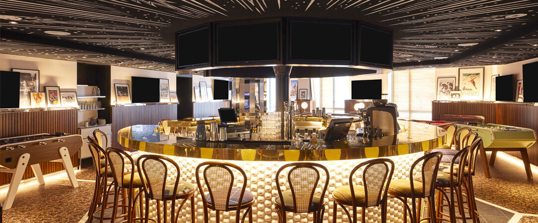 Mama Shelter Paris La Défense - Dernière minute - La nouvelle adresse Mama Shelter qui fait chavirer tous les cœurs. - Paris, France