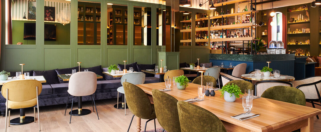 Square Lodge Hotel La Roche sur Yon – Handwritten Collection ★★★★ - Un cocon au centre de la Roche-sur-Yon, parfait pour explorer la Vendée. - La Roche-sur-Yon, France