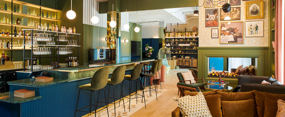 Square Lodge Hotel La Roche sur Yon – Handwritten Collection ★★★★ - Un cocon au centre de la Roche-sur-Yon, parfait pour explorer la Vendée. - La Roche-sur-Yon, France