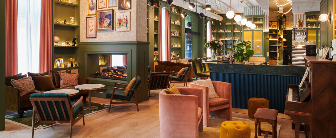 Square Lodge Hotel La Roche sur Yon – Handwritten Collection ★★★★ - Un cocon au centre de la Roche-sur-Yon, parfait pour explorer la Vendée. - La Roche-sur-Yon, France