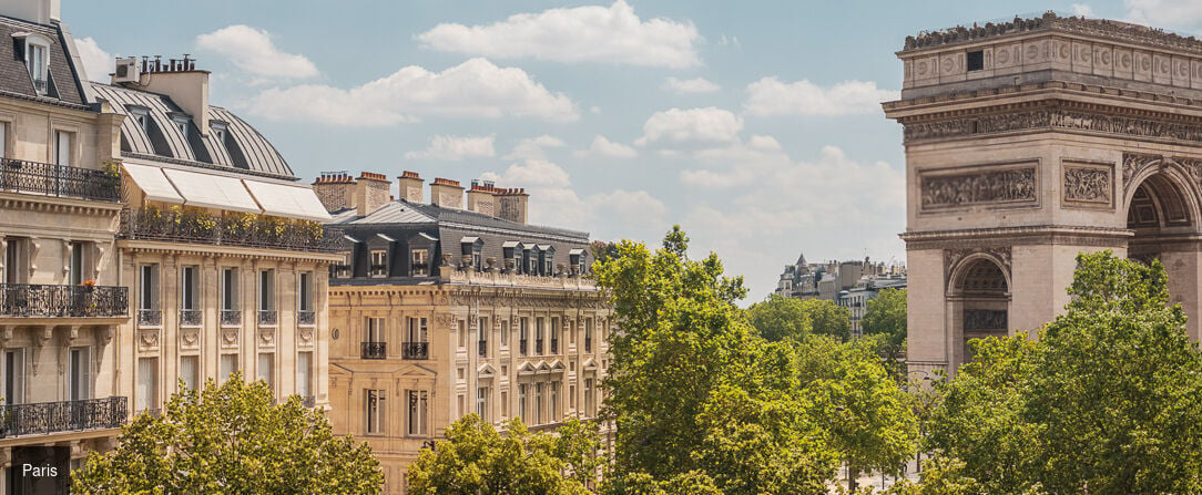 Miss Fuller ★★★★ - Revivez l’esprit des années folles dans une adresse qui incarne l’élégance à la française à deux pas de l’Arc de Triomphe. - Paris, France