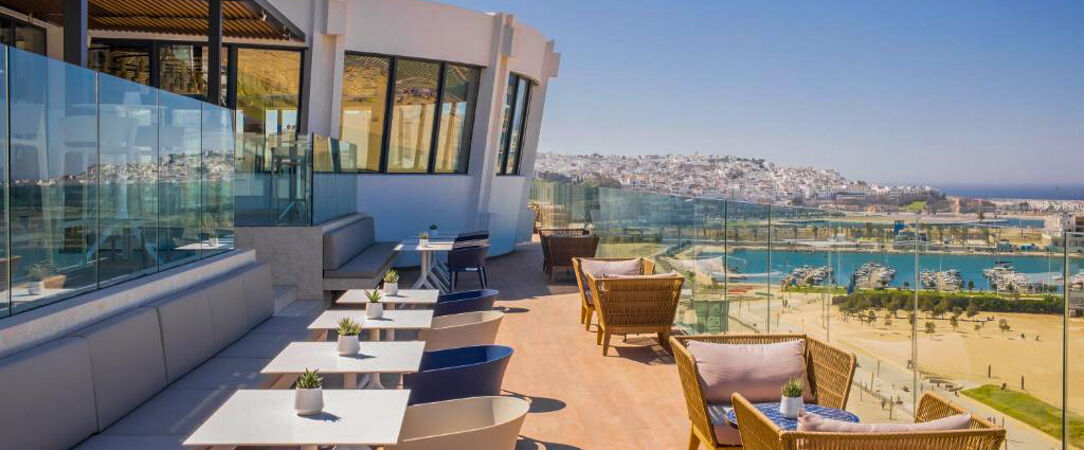 Titre du produit - Élégante adresse de prestige avec vue de rêve sur la splendide plage de Tanger. - Tanger, Maroc
