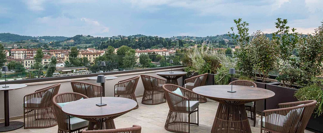 Columbus Urban Resort ★★★★★ - Elegance and luxury on the banks of the Arno River. - Florence, Italy