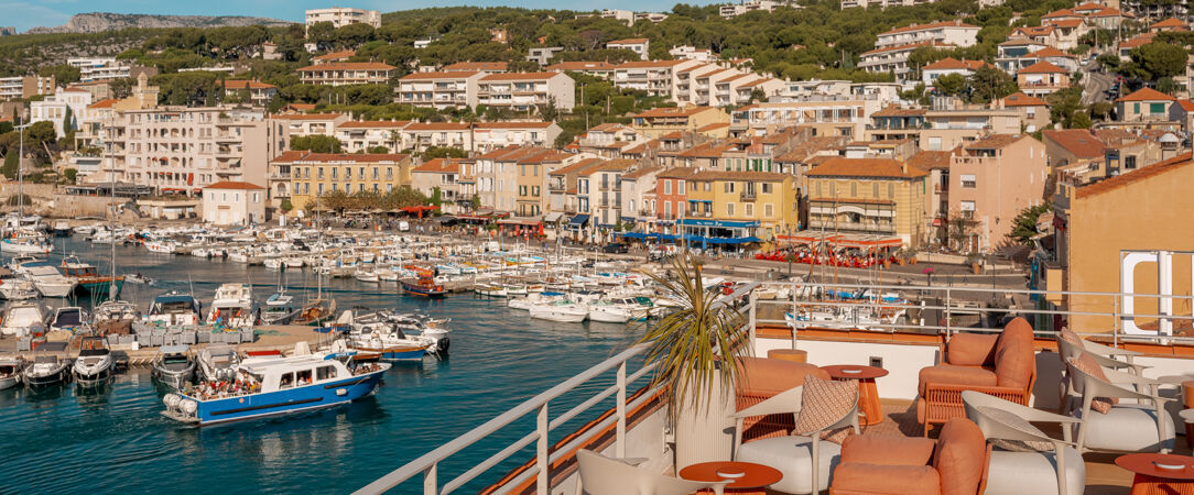 Hôtel Liautaud Rooftop Cassis ★★★★ - Dernière minute - Une adresse cosy et raffinée à Cassis, pour un séjour méditerranéen inoubliable. - Cassis, France