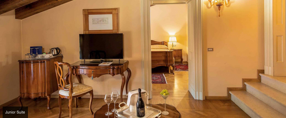 Villa Fenaroli Palace Hotel ★★★★ - Palais d’exception, luxe d’une gentilhommière fastueuse de Lombardie, à deux pas du lac de Garde. - Lombardy, Italy