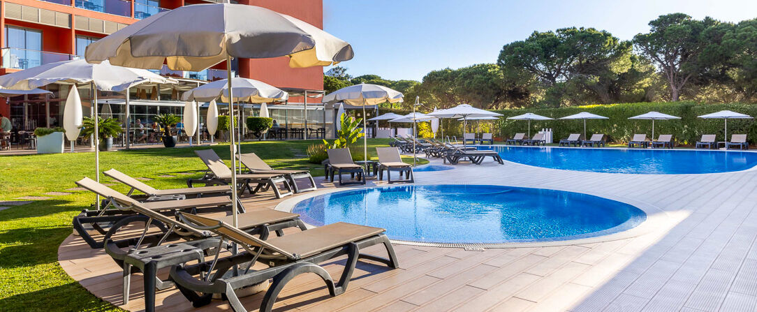 Aqua Pedra Dos Bicos Design Beach Hotel - Adults Friendly ★★★★ - Where nights sparkle and days glow on Albufeira's radiant coastline. - Algarve, Portugal