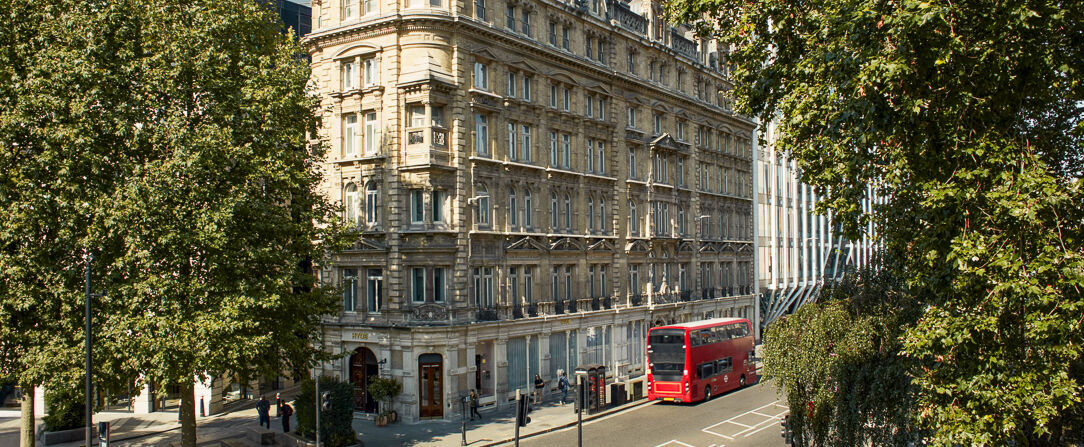 Hyde London City ★★★★ - A beautiful hotel in a Victorian building near St Paul's Cathedral. - London, United Kingdom