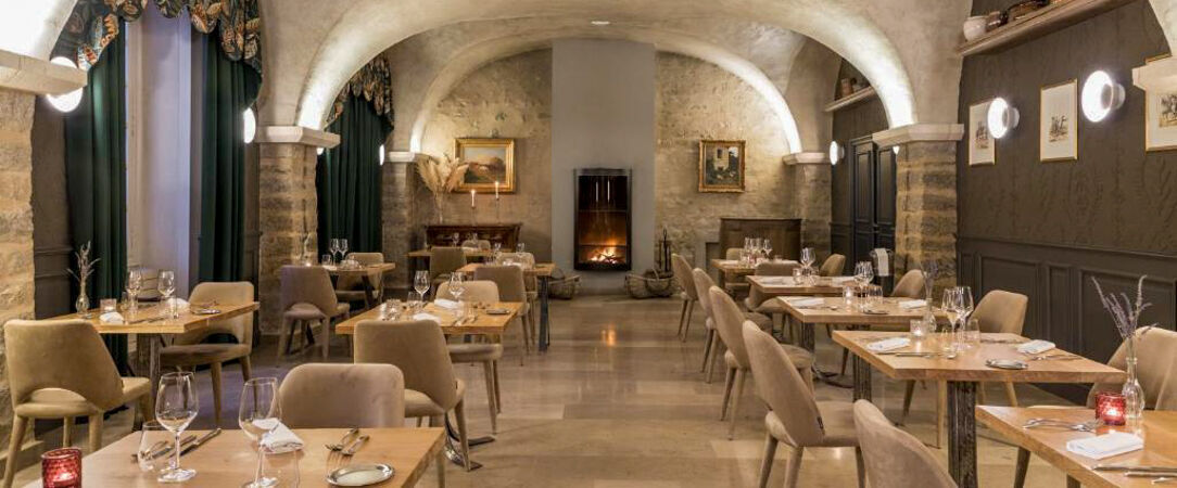 Château de Saulon ★★★★ - Dernière minute - Sur la route des vins dans un château au goût du jour. - Côte-d'Or, France