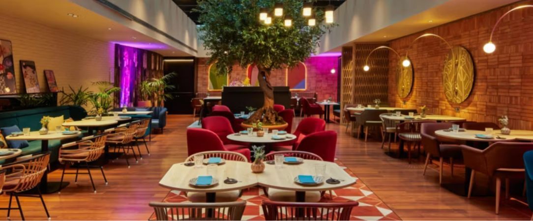 Hotel Indigo Barcelona - Plaza España ★★★★ - Artful escape in Barcelona’s vibrant heart - Barcelona, Spain