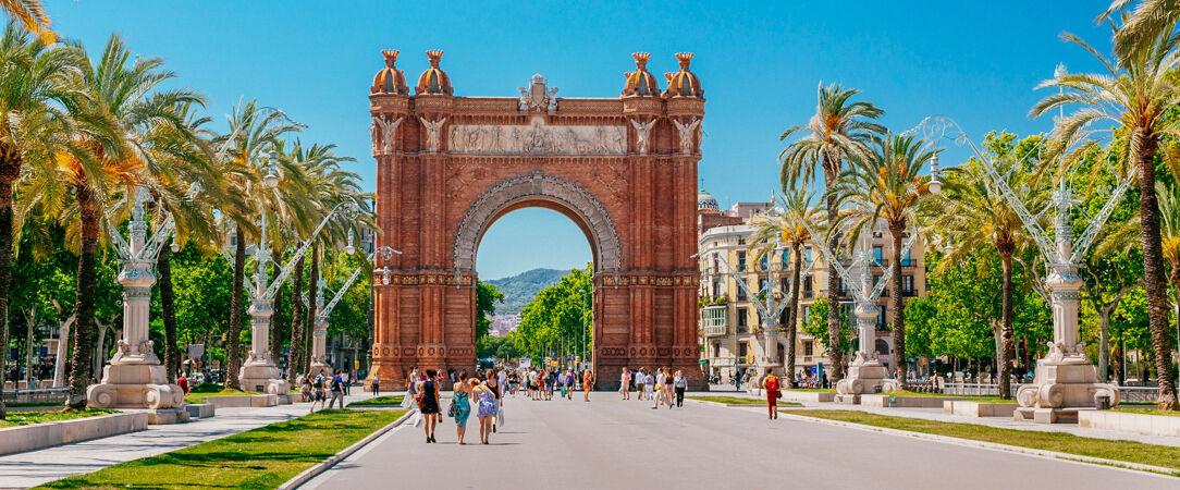 Hotel Indigo Barcelona - Plaza España ★★★★ - Artful escape in Barcelona’s vibrant heart - Barcelona, Spain