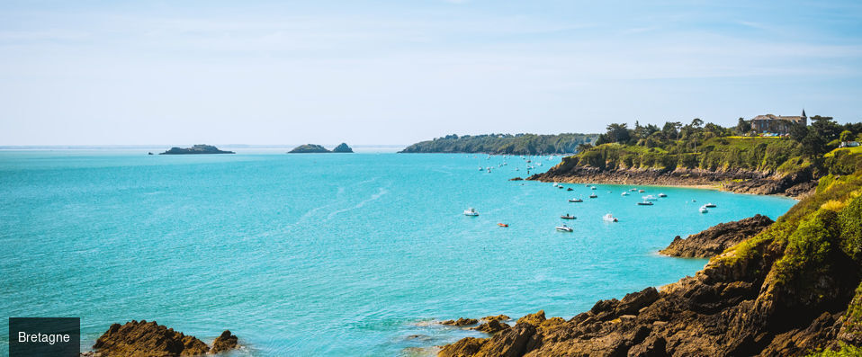 Hôtel de Diane ★★★★ - Dernière minute - Hôtel emblématique face à la plage. - Côtes-d'Armor, France