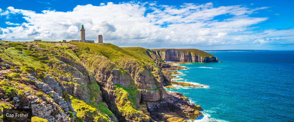 Hôtel de Diane ★★★★ - Dernière minute - Hôtel emblématique face à la plage. - Côtes-d'Armor, France