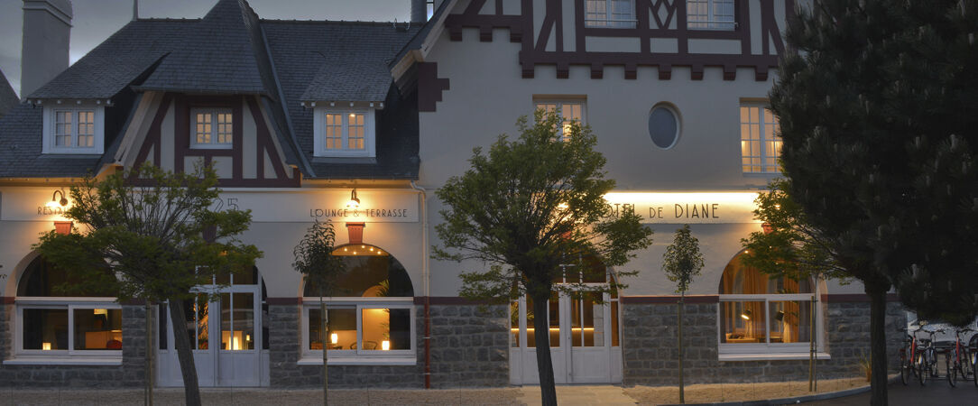 Hôtel de Diane ★★★★ - Dernière minute - Hôtel emblématique face à la plage. - Côtes-d'Armor, France