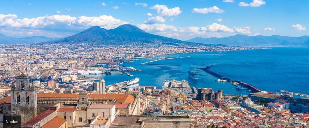 Mercure Napoli Centro Angioino ★★★★ - A modern retreat in vibrant Naples’ heart. - Naples, Italy