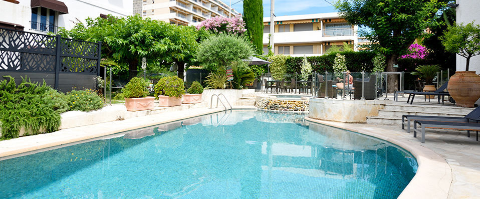 Hôtel La Villa Cannes Croisette ★★★★ - Cinematic glamour and boutique style in the centre of Cannes - Cannes, France