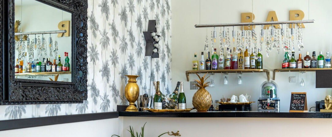Hôtel La Villa Cannes Croisette ★★★★ - Refuge chic & glamour à 50 mètres de la Croisette. - Cannes, France