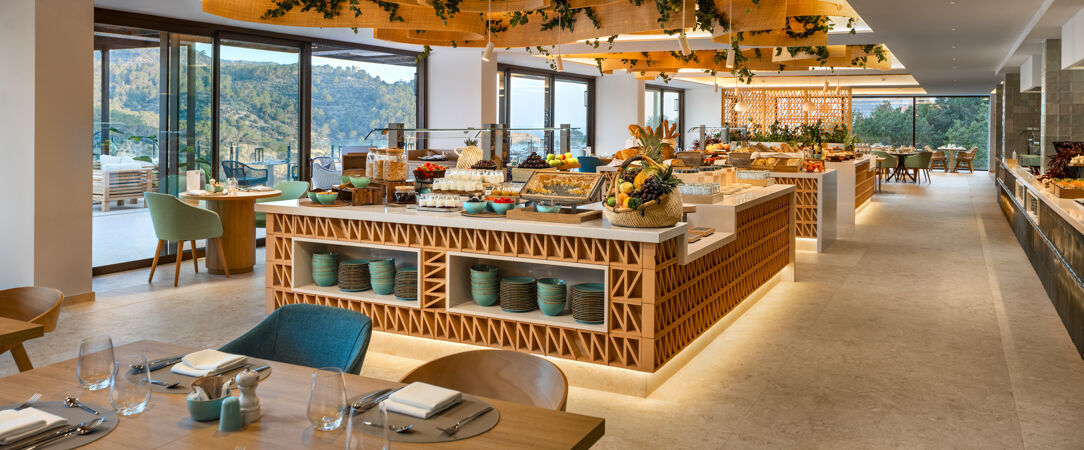 Cala San Miguel Hotel Ibiza, Curio Collection by Hilton - Adults Only ★★★★ -  - Ibiza, Espagne