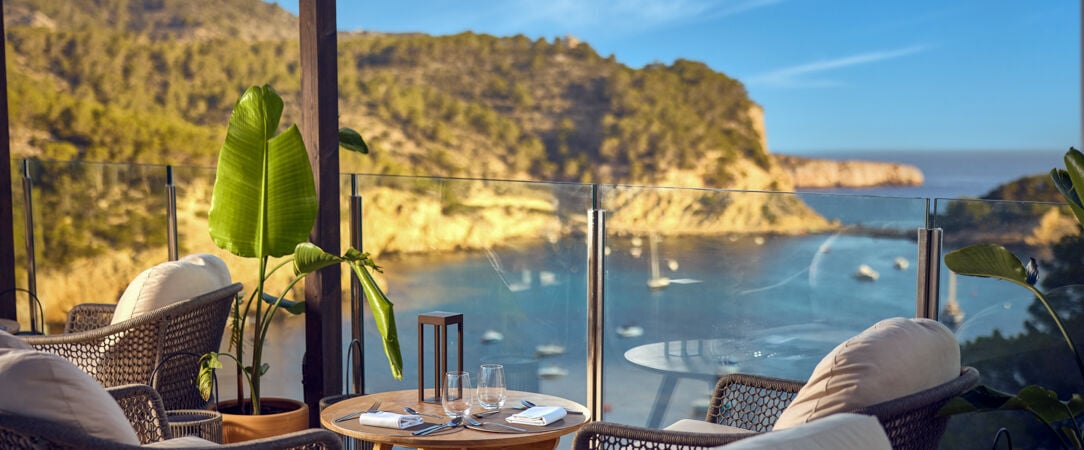 Cala San Miguel Hotel Ibiza, Curio Collection by Hilton - Adults Only ★★★★★ - Échappée de luxe à Ibiza, dans une crique entre plages de sable fin et montagnes. - Ibiza, Espagne