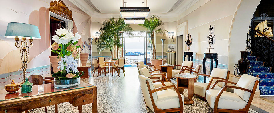 Hôtel Belles Rives ★★★★★ - A unique 20s-inspired hotel in picturesque Provence - Cap d'Antibes, France