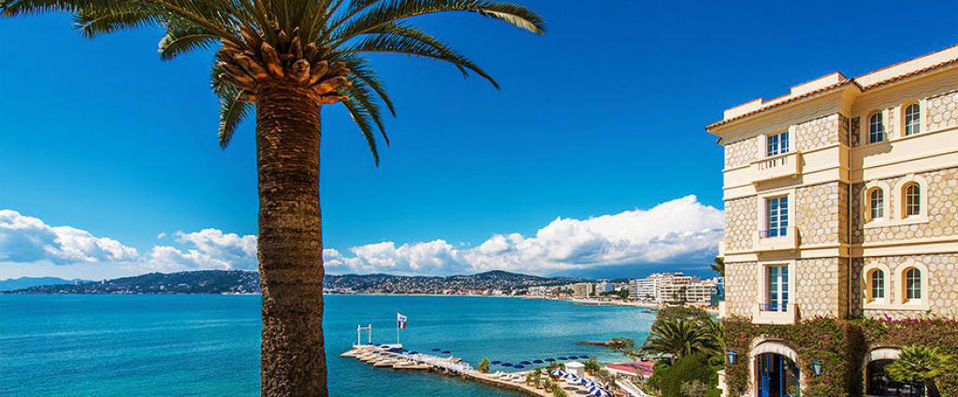 Hôtel Belles Rives ★★★★★ - A unique 20s-inspired hotel in picturesque Provence - Cap d'Antibes, France