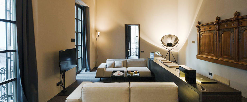 Caro Hotel ★★★★★ - Ancient stones and modern luxuries meet with spectacular success in Valencia. - Valencia, Spain