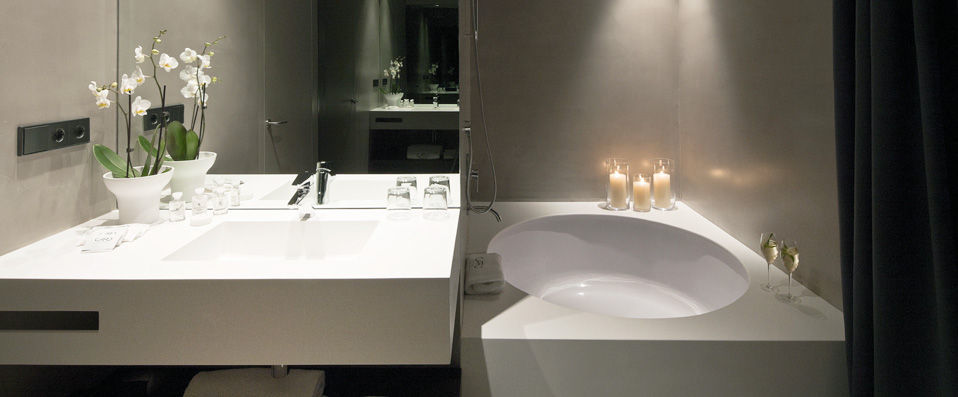 Caro Hotel ★★★★★ - Ancient stones and modern luxuries meet with spectacular success in Valencia. - Valencia, Spain