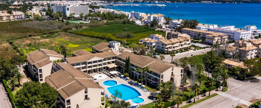 Aparthotel Bahia Pollensa ★★★★ - De beaux séjours à Majorque à deux ou en famille avec vue sur le port de Pollença. - Majorque, Espagne
