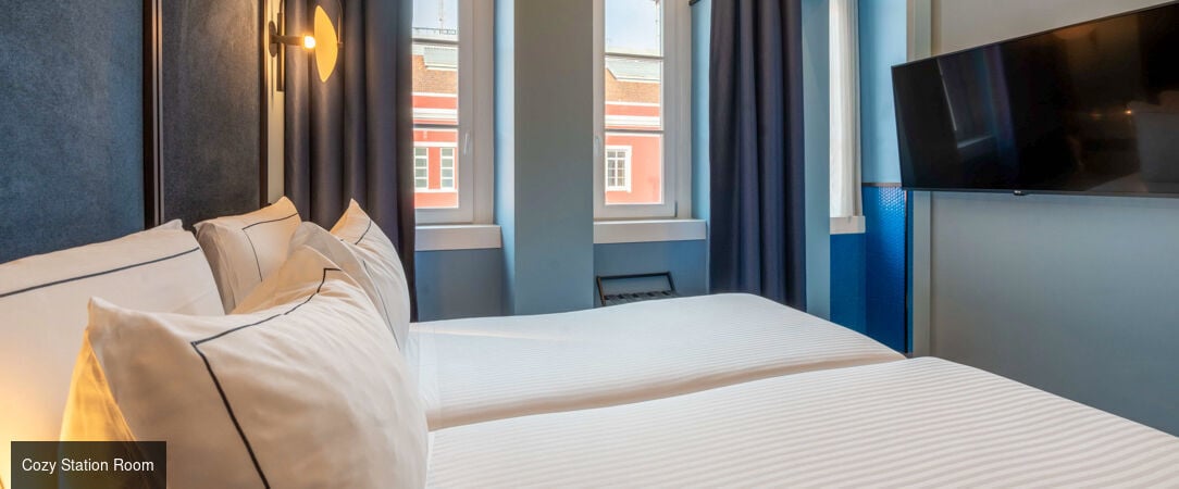 The Editory Riverside Hotel, an Historic Hotel ★★★★★ - A striking hotel with heaps of history in central Lisbon - Lisbon, Portugal