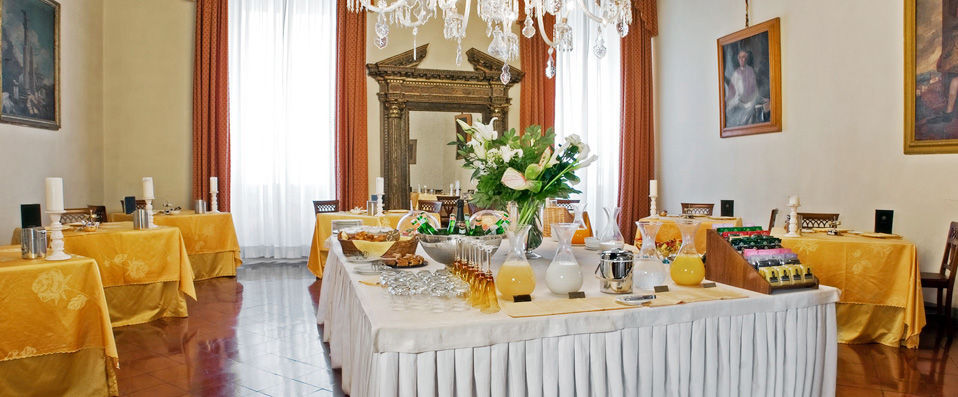 Palazzo Magnani Feroni - Par Céline Bertier, correspondante de VeryChic - Florence, Italie