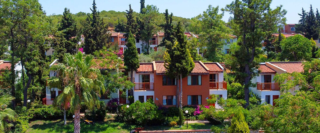 Pine Bay Holiday Resort ★★★★★ - Expérience All Inclusive, confort et plaisirs des sens au bord de la Mer Égée, l'idéal pour profiter en famille. - Kusadasi, Turquie