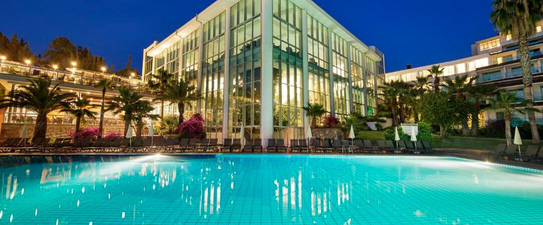Pine Bay Holiday Resort ★★★★★ - Expérience All Inclusive, confort et plaisirs des sens au bord de la Mer Égée, l'idéal pour profiter en famille. - Kusadasi, Turquie