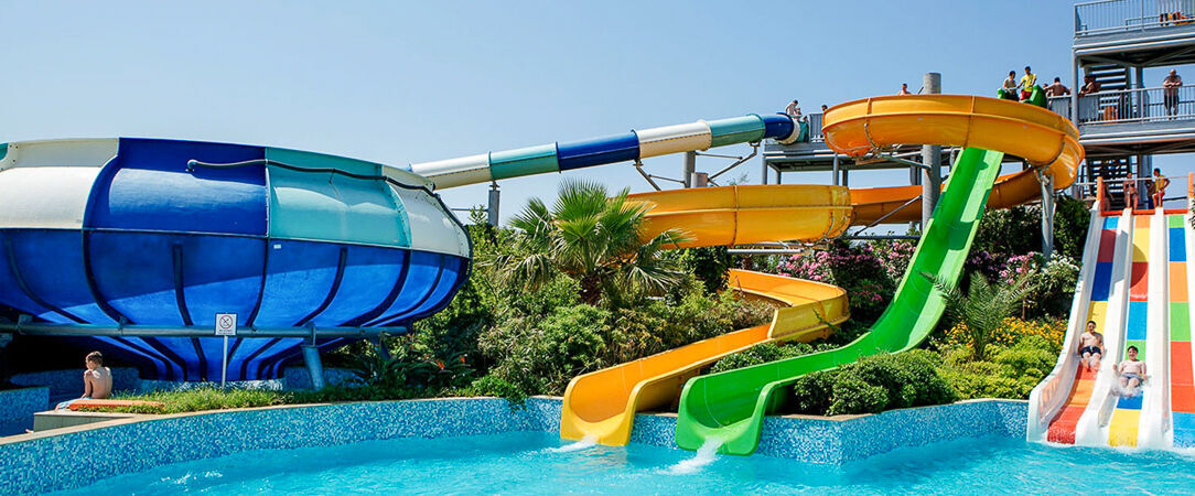 Pine Bay Holiday Resort ★★★★★ - Expérience All Inclusive, confort et plaisirs des sens au bord de la Mer Égée, l'idéal pour profiter en famille. - Kusadasi, Turquie