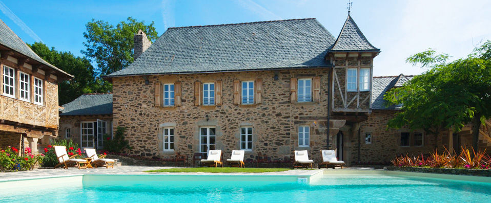 Château de Longcol ★★★★ - Un petit paradis de verdure suspendu dans la vallée de l’Aveyron. - Aveyron, France