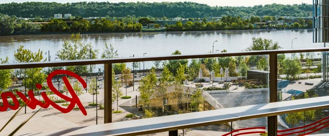 Hôtel 56 Bordeaux - Une adresse élégante et confortable sur les quais de la Garonne, idéale pour (re)découvrir Bordeaux. - Bordeaux, France
