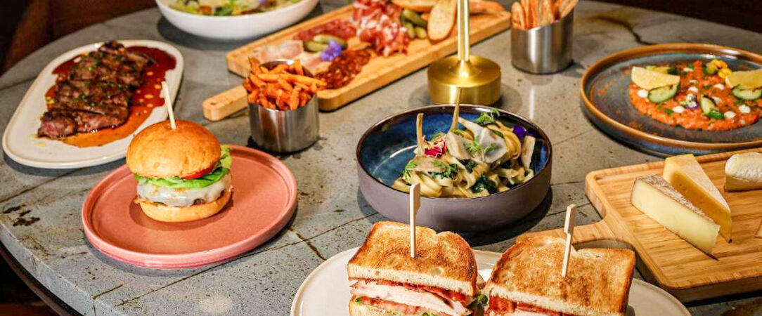 Sofitel Montréal Le Carré Doré ★★★★★ - Le raffinement à la française au cœur du Montréal culturel. - Montréal, Canada