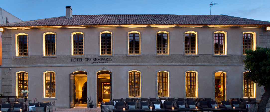 Boutique Hôtel des Remparts & Spa ★★★★★ - Luxe à la française au cœur du Languedoc, dans la cité médiévale d’Aigues-Mortes. - Aigues-Mortes, France