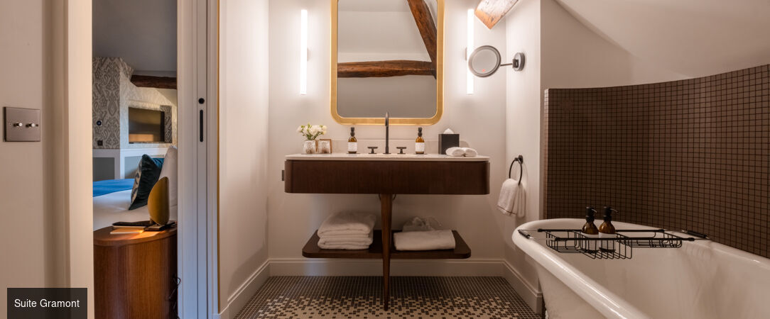 Hôtel Les Lumières - Relais & Châteaux ★★★★★ - Boutique hôtel de luxe, élégance, prestige et poésie aux portes du Château de Versailles. - Versailles, France