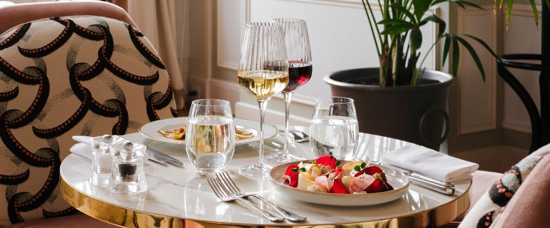 Hôtel Les Lumières - Relais & Châteaux ★★★★★ - Boutique hôtel de luxe, élégance, prestige et poésie aux portes du Château de Versailles. - Versailles, France