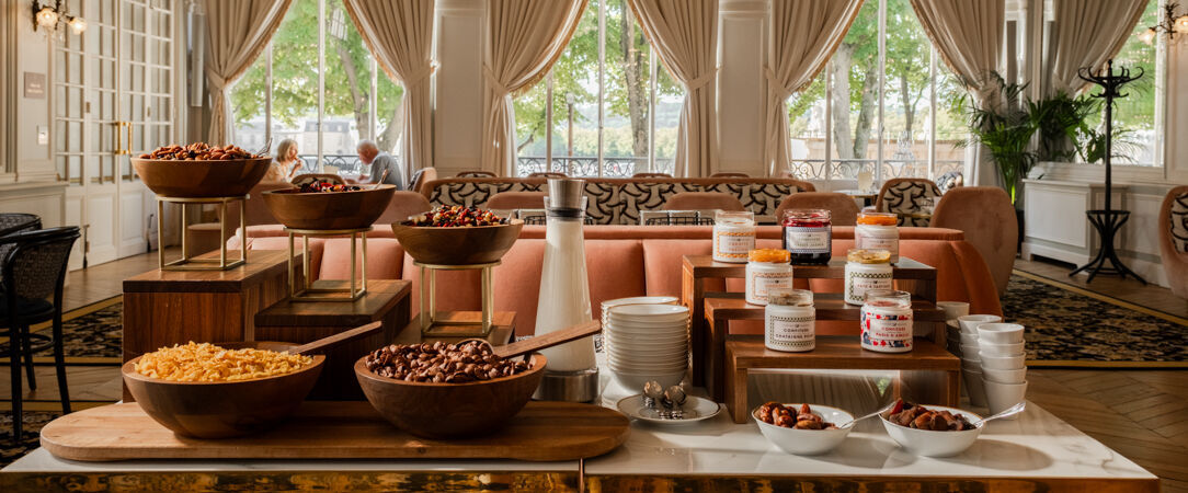 Hôtel Les Lumières - Relais & Châteaux ★★★★★ - Boutique hôtel de luxe, élégance, prestige et poésie aux portes du Château de Versailles. - Versailles, France