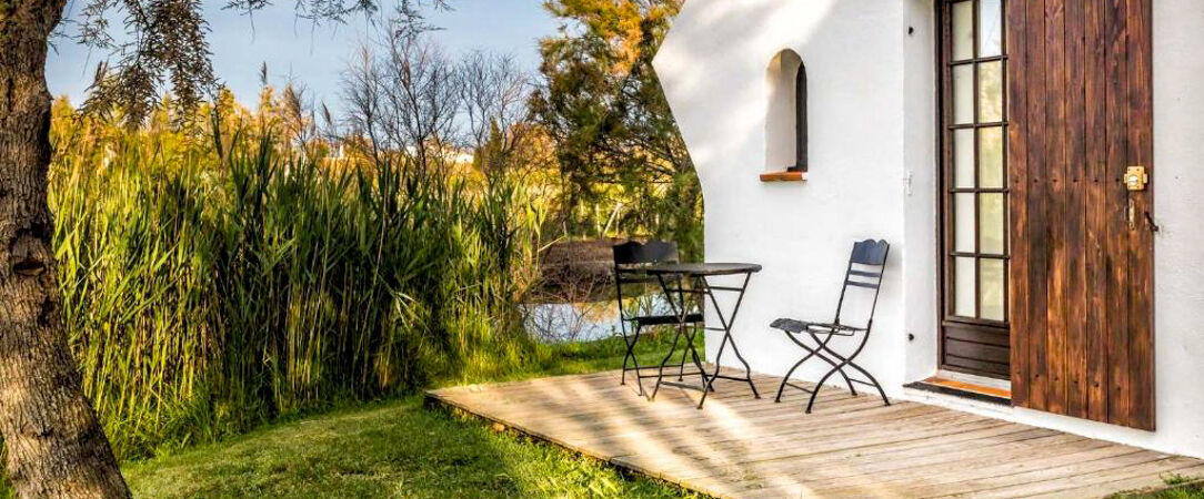 Les Bains Gardians ★★★★ - Luxe décontracté et reconnexion profonde à la nature dans d’authentiques cabanes de Gardians en Camargue. - Saintes-Maries-de-la-Mer, France