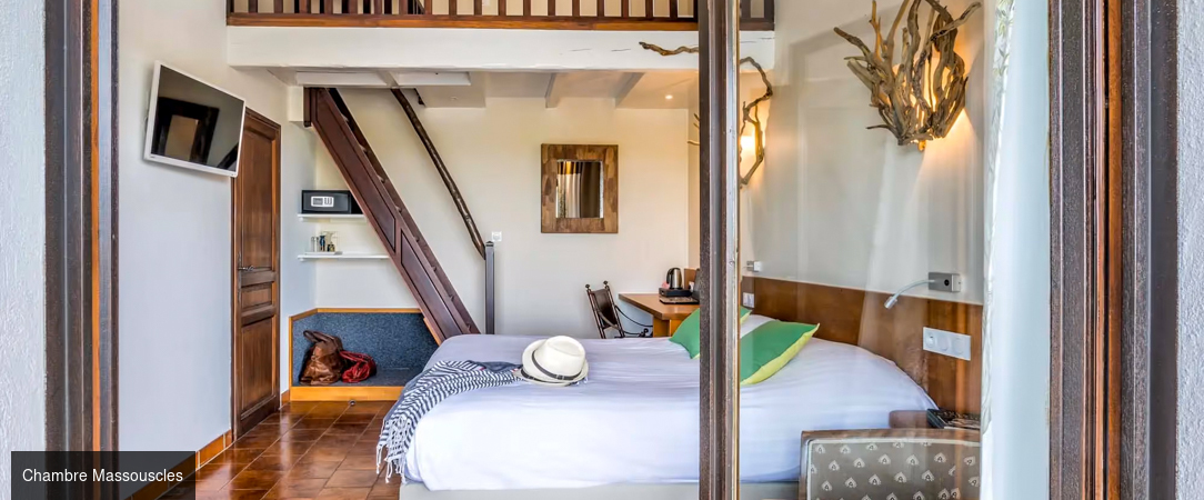 Les Bains Gardians ★★★★ - Luxe décontracté et reconnexion profonde à la nature dans d’authentiques cabanes de Gardians en Camargue. - Saintes-Maries-de-la-Mer, France