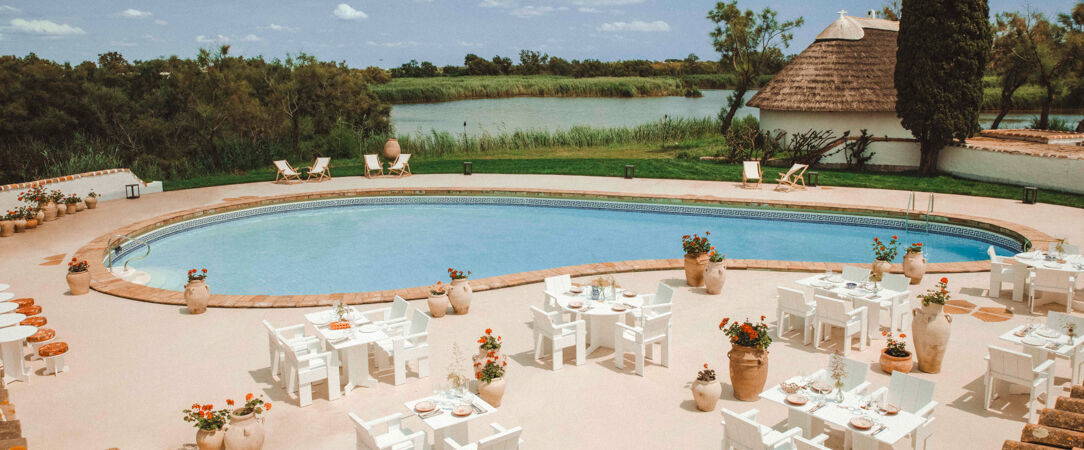 Les Bains Gardians ★★★★ - Luxe décontracté et reconnexion profonde à la nature dans d’authentiques cabanes de Gardians en Camargue. - Saintes-Maries-de-la-Mer, France