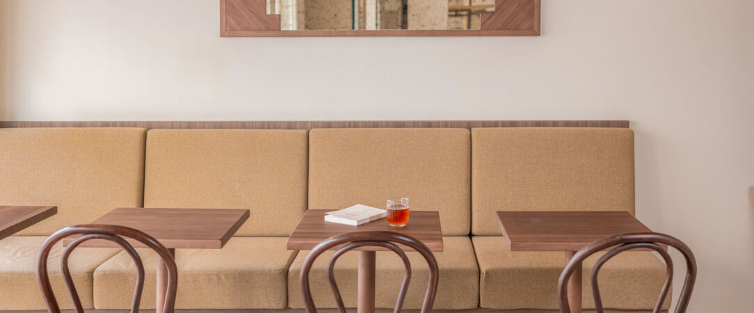 Hôtel Basss - Un séjour chaleureux, moderne & convivial au cœur de Montmartre. - Paris, France