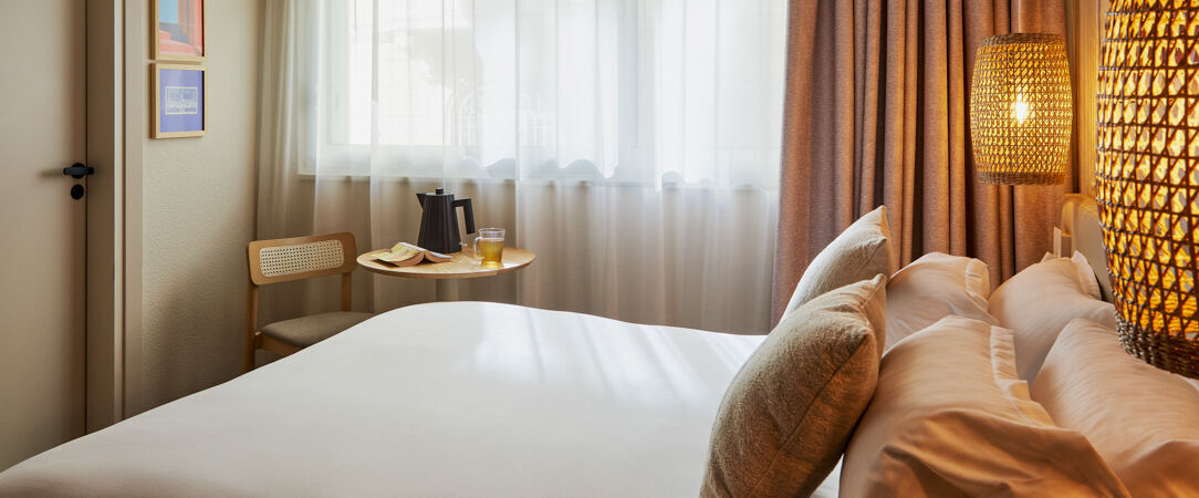 Mercure Saint Raphaël Centre Plage ★★★★ - Un hôtel moderne et confortable en front de mer à Saint Raphaël. - Saint-Raphaël, France