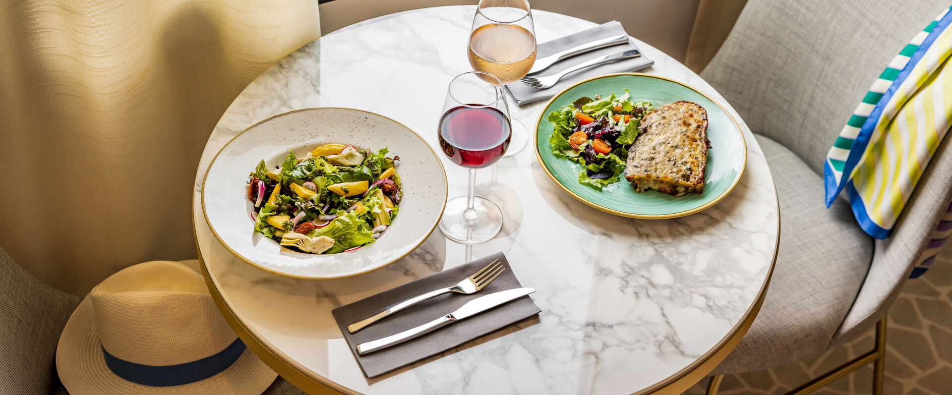 OKKO Hotels Nice Aéroport ★★★★ - Une escale design et confortable aux portes de la Côte d'Azur. - Nice, France