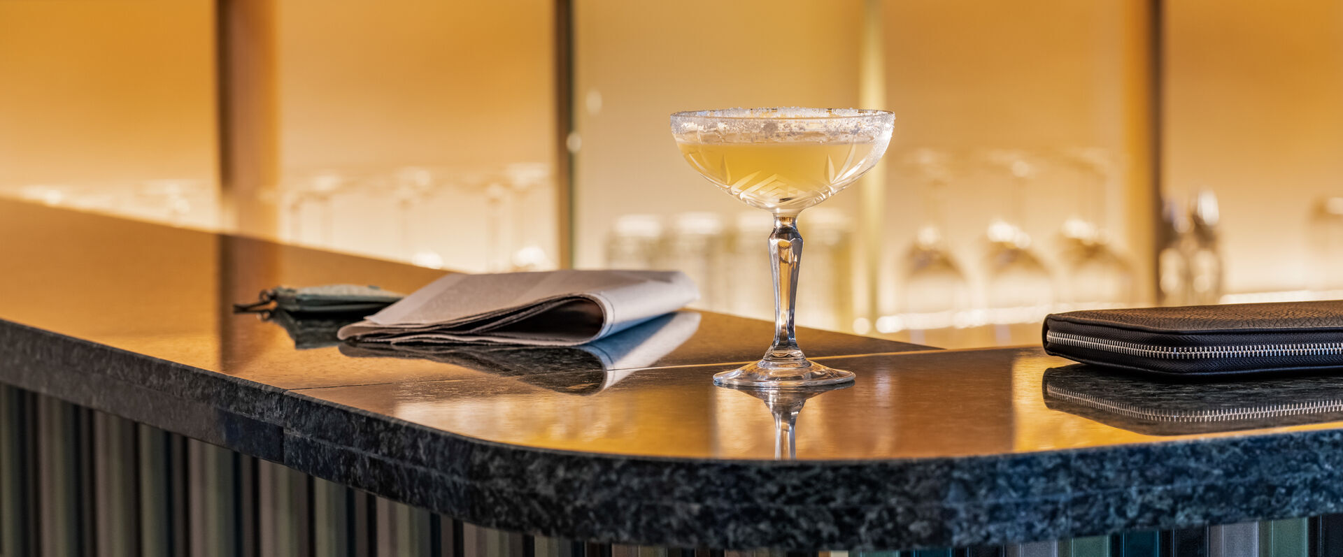 OKKO Hotels Nice Aéroport ★★★★ - Une escale design et confortable aux portes de la Côte d'Azur. - Nice, France